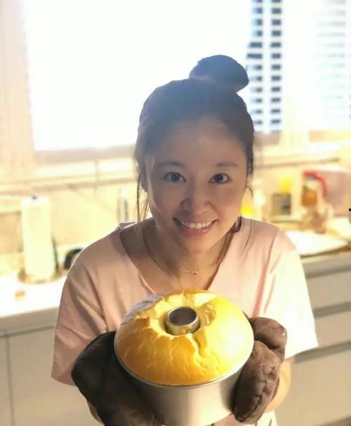 娱乐圈小糊咖吃瓜